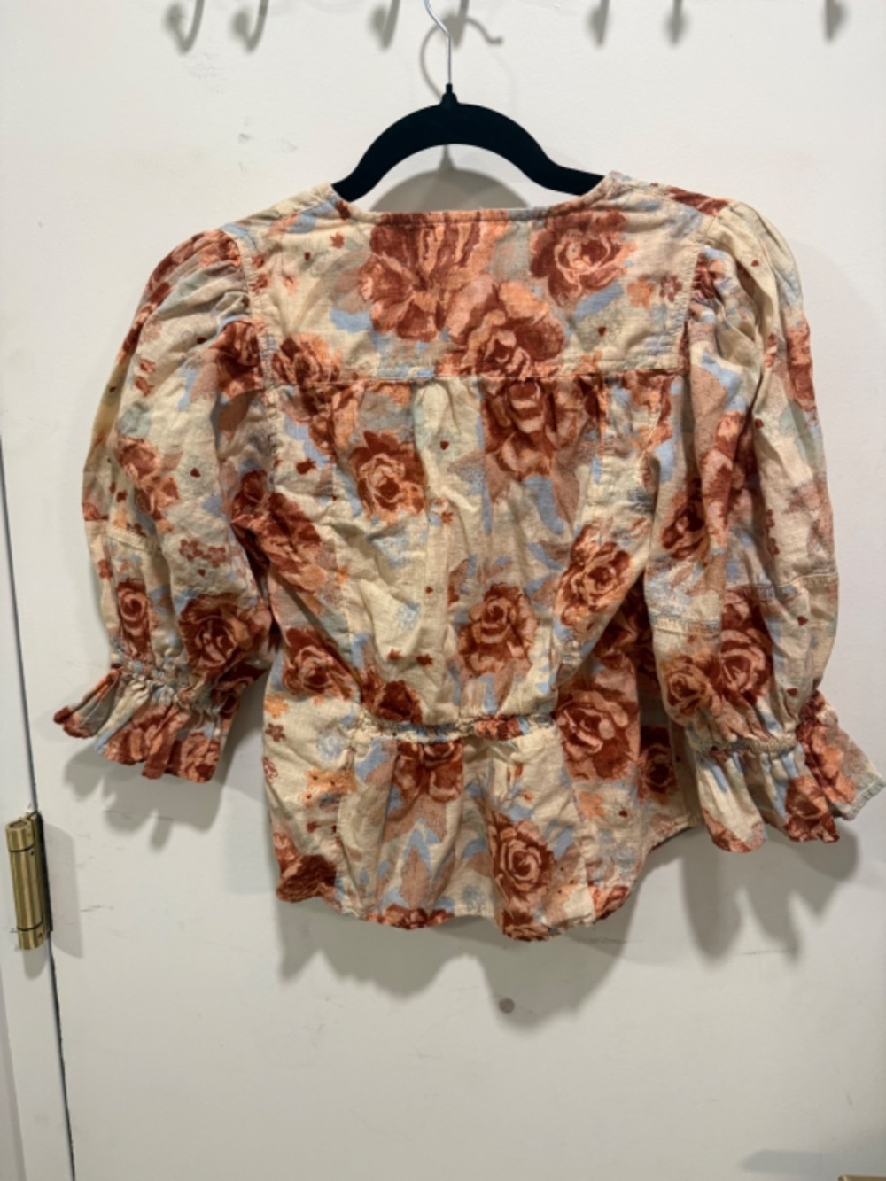Free People | Three Quarter Puff Sleeve Floral Blouse w/ Button Accents | Small - Picture 3 of 5